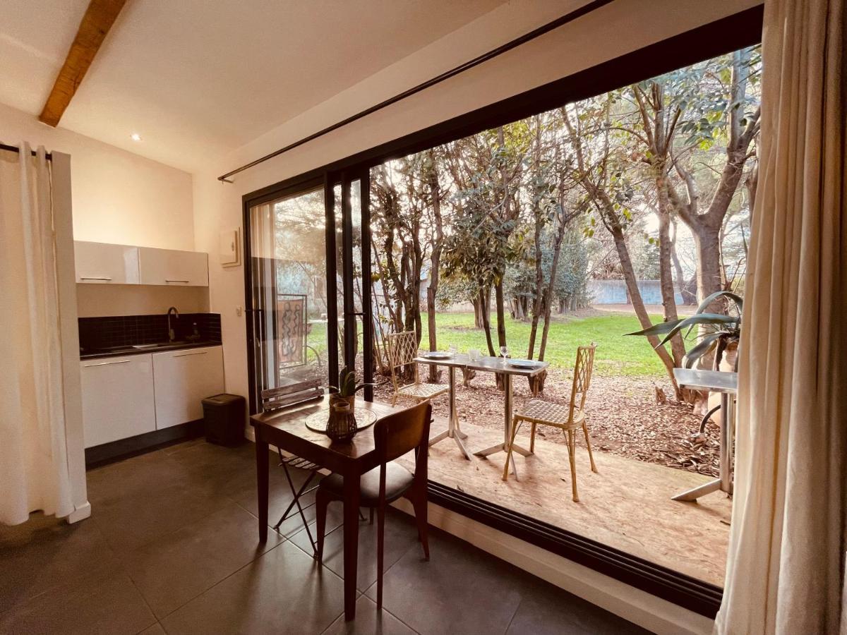 Charmant Studio Loft - Mas Bois Fontaine Nimes Bagian luar foto